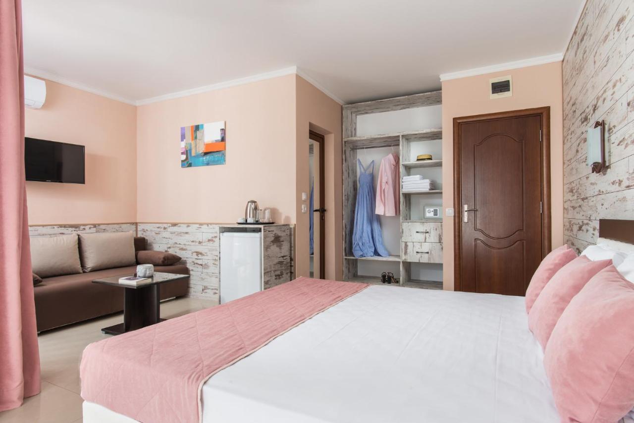 Семеен Хотел Golden Place Sozopol Extérieur photo